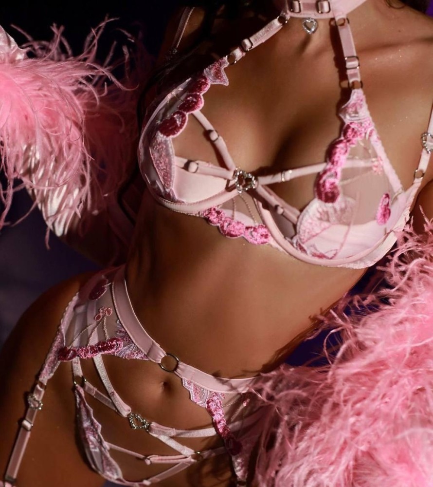 Индивидуалка Владлена фото № 2 в городе Калязин